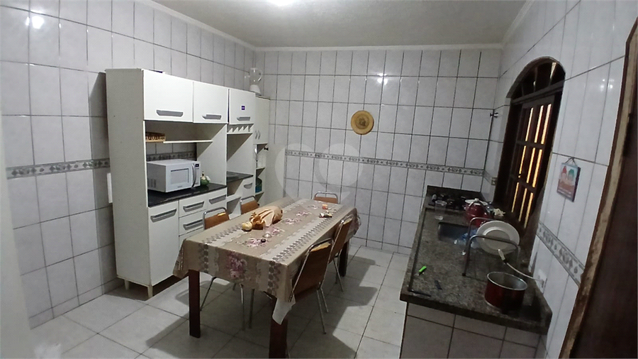 Foto REO1114619