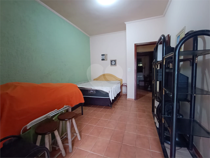 Foto REO1114627