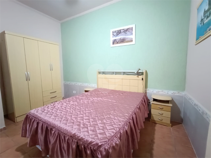 Foto REO1114627