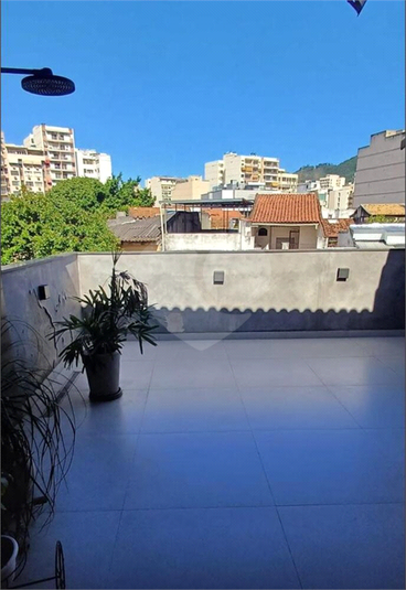 Foto REO1114635
