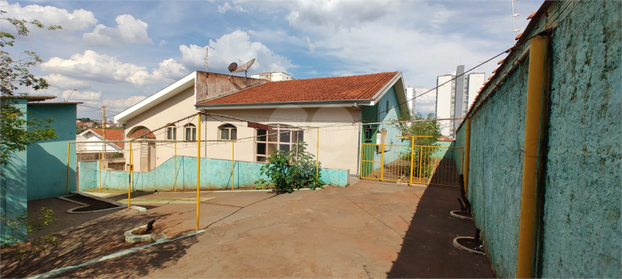 Foto REO1114639
