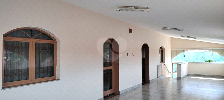 Foto REO1114639