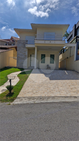 Foto REO1114641