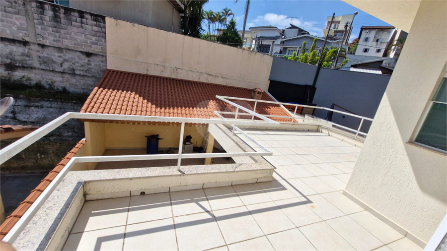 Foto REO1114641
