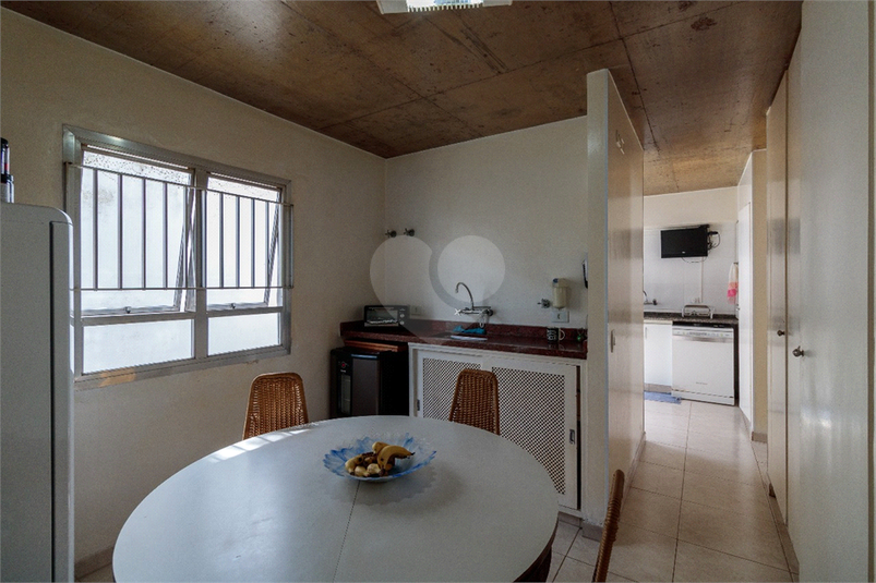 Foto REO1114650