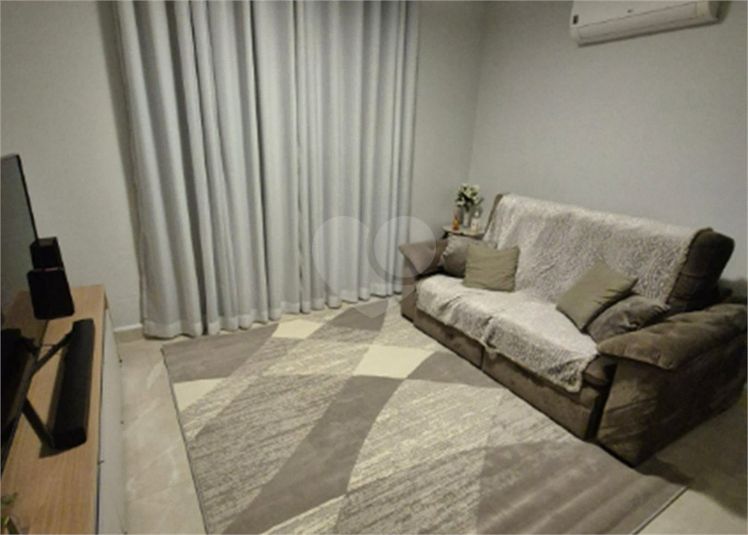 Foto REO1114651