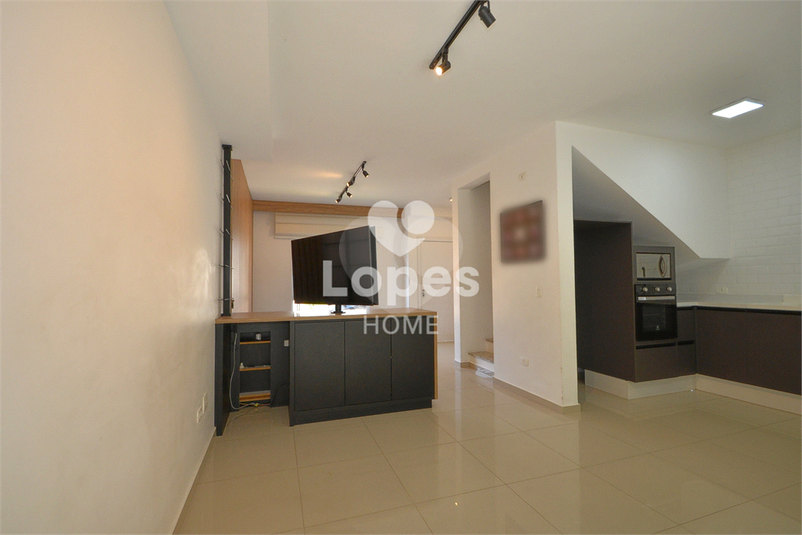 Foto REO1114659