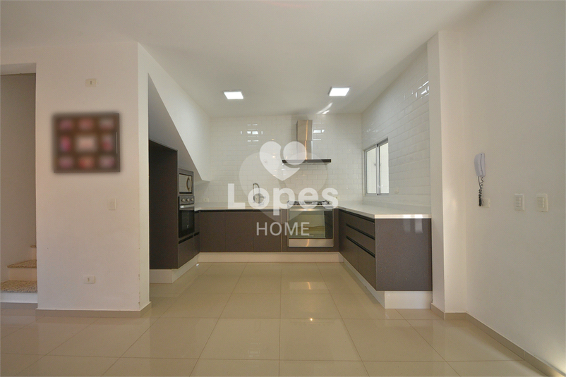 Foto REO1114659