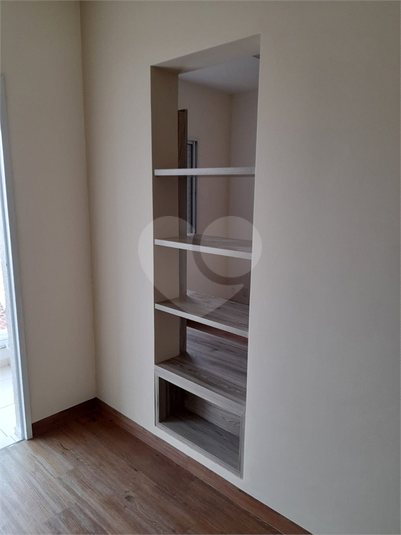 Foto REO1114669