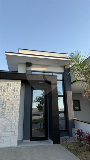 Foto REO1114672