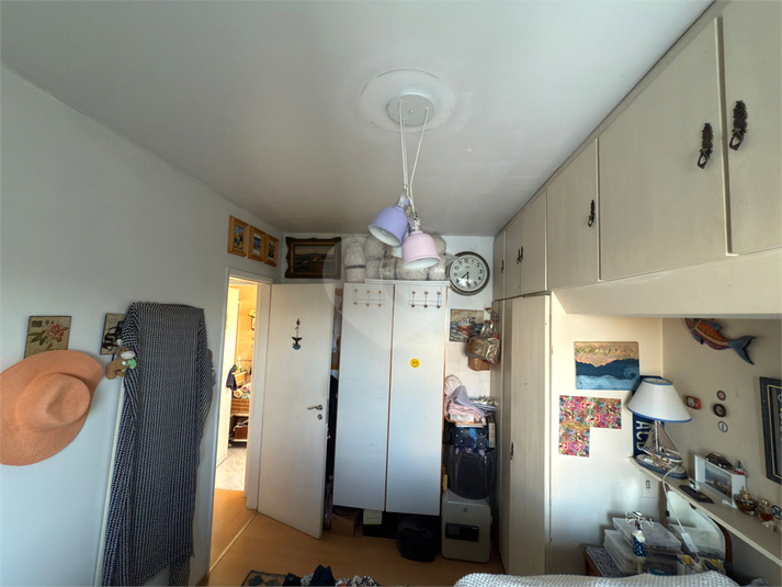 Foto REO1114676