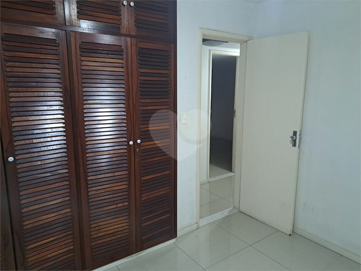 Foto REO1114677