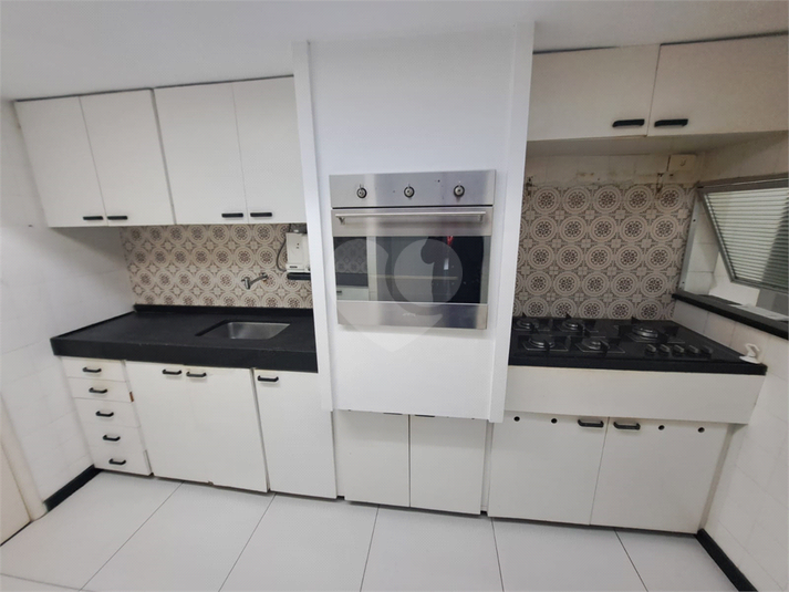 Foto REO1114677