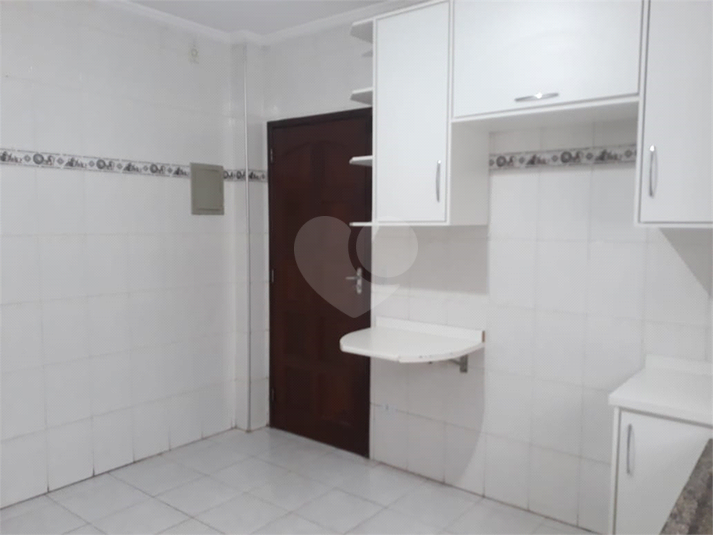 Foto REO1114680
