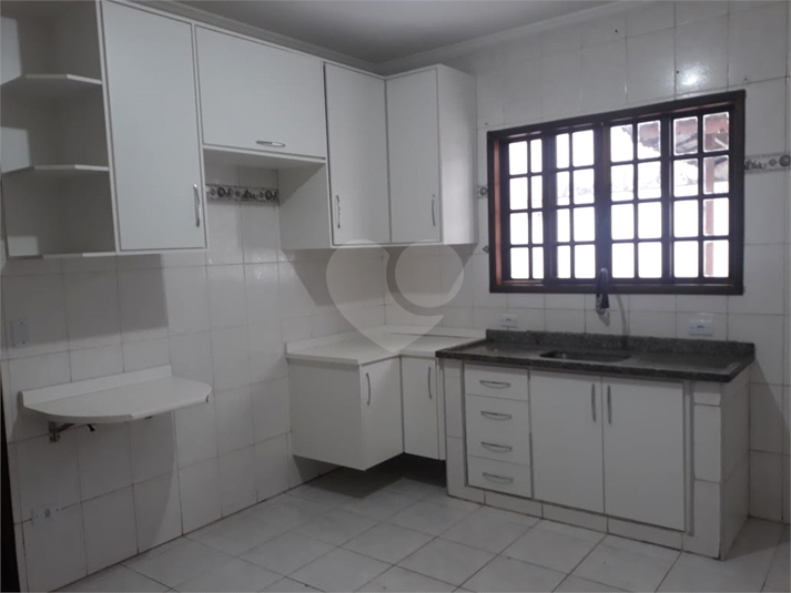 Foto REO1114680