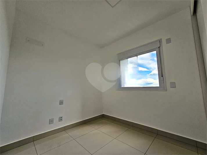 Foto REO1114682