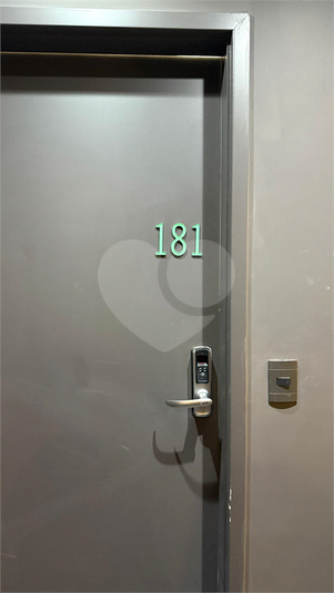 Foto REO1114710