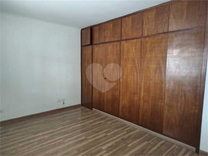 Foto REO1114719