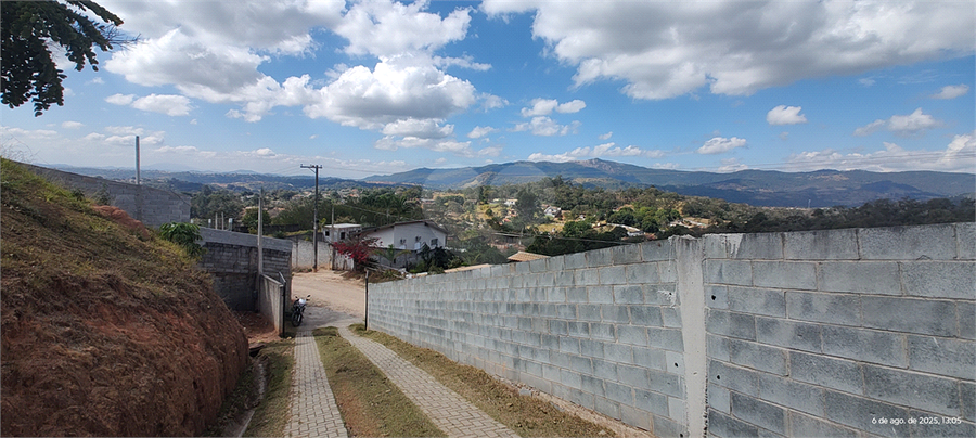 Foto REO1114722