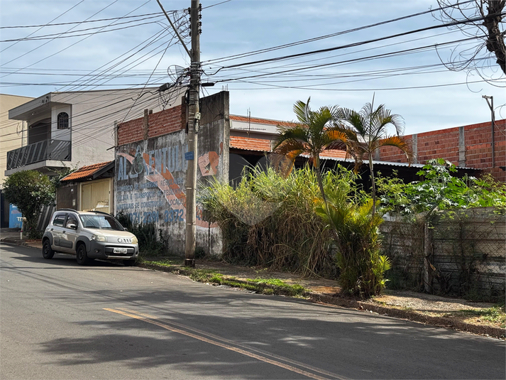 Foto REO1114727
