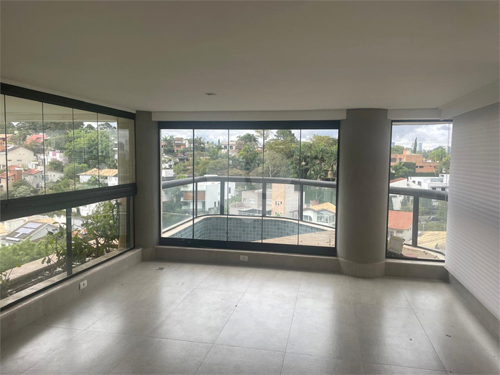 Foto REO1114728