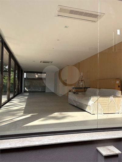 Foto REO1114730