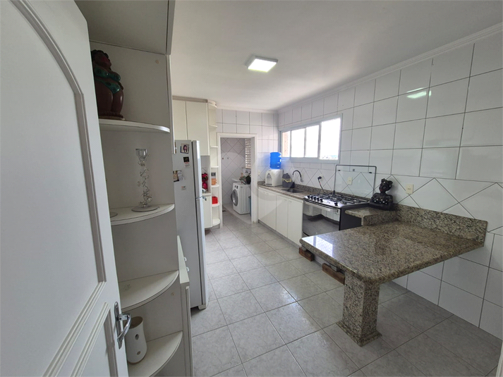 Foto REO1114736