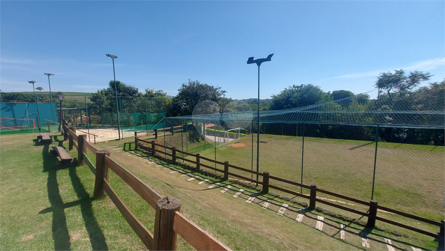 Foto REO1114750