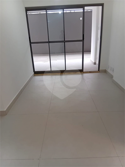 Foto REO1114760