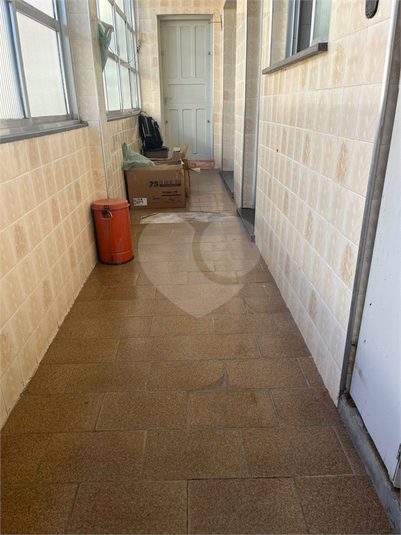 Foto REO1114763