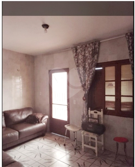 Foto REO1114764