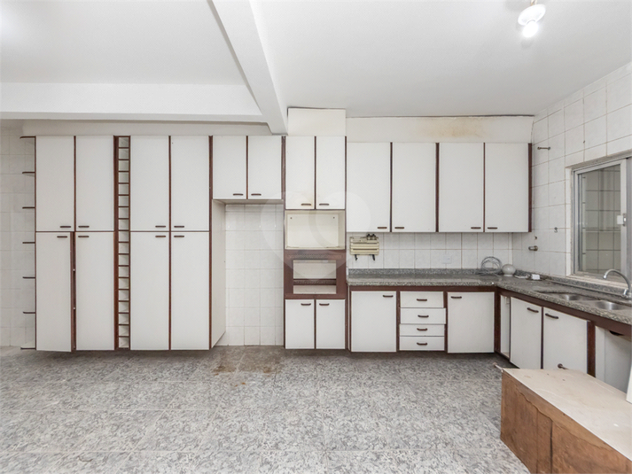Foto REO1114766