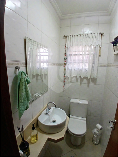 Foto REO1114770