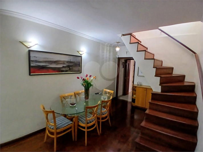 Foto REO1114770