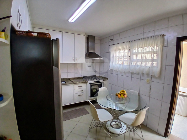 Foto REO1114770