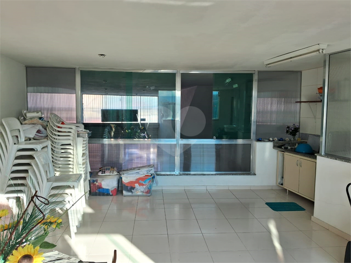 Foto REO1114780