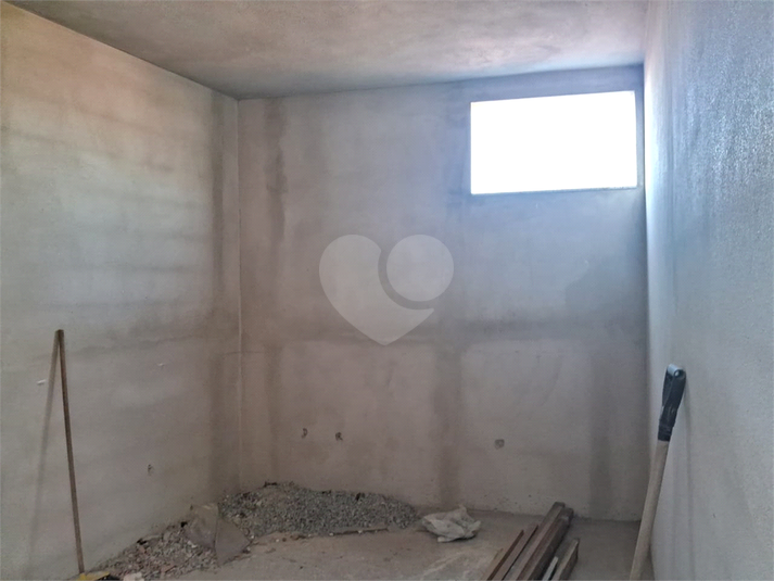 Foto REO1114782