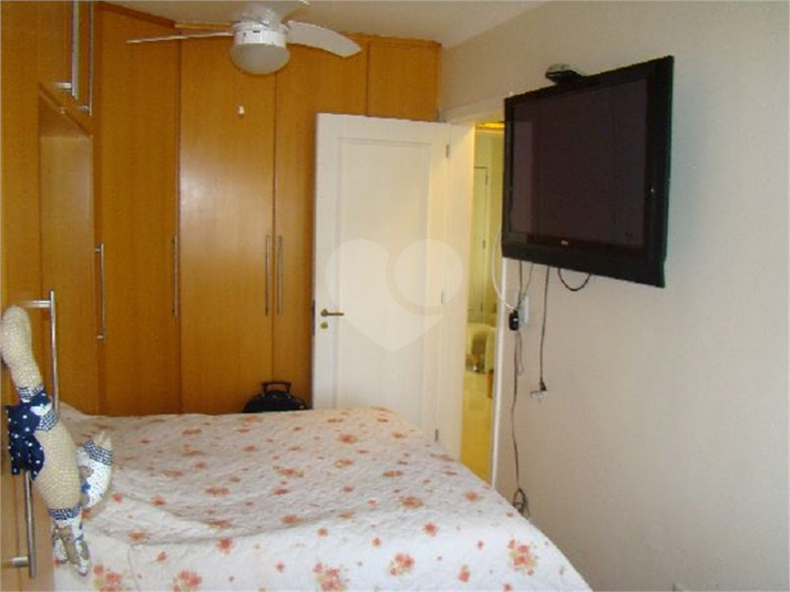 Foto REO1114786