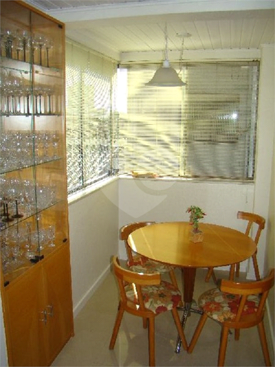 Foto REO1114786