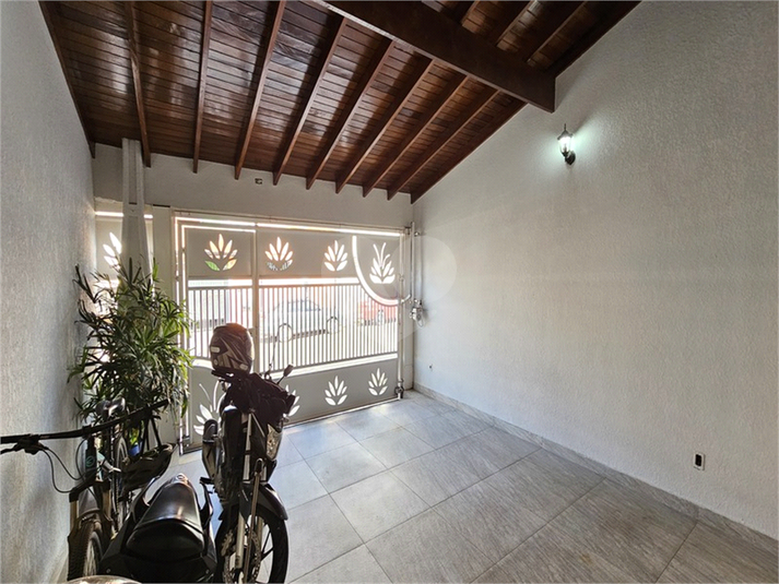 Foto REO1114790
