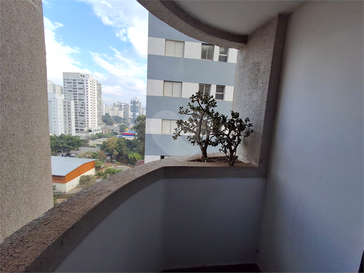 Foto REO1114796