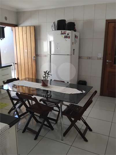 Foto REO1114804