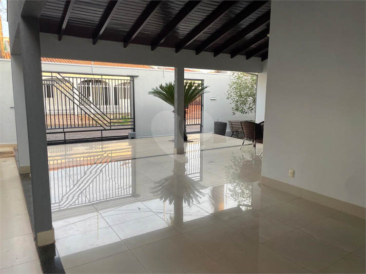 Foto REO1114809