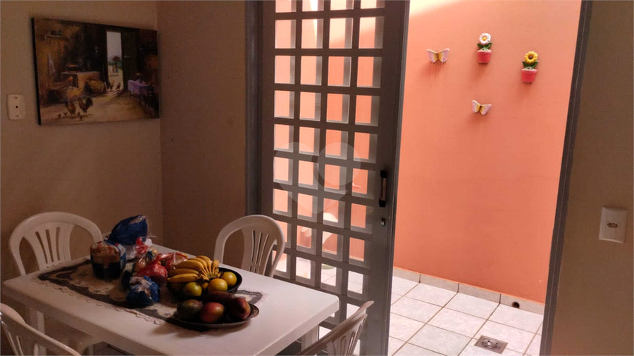 Foto REO1114810