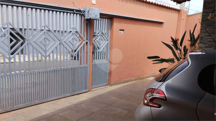 Foto REO1114810