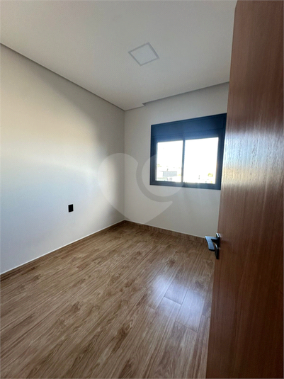 Foto REO1114850