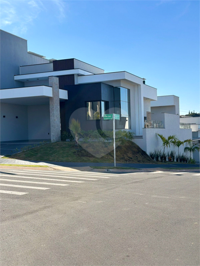 Foto REO1114850