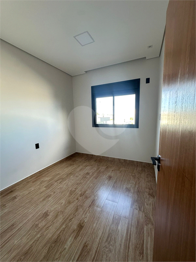 Foto REO1114850