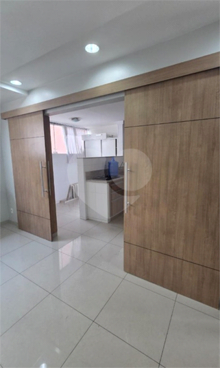 Foto REO1114855