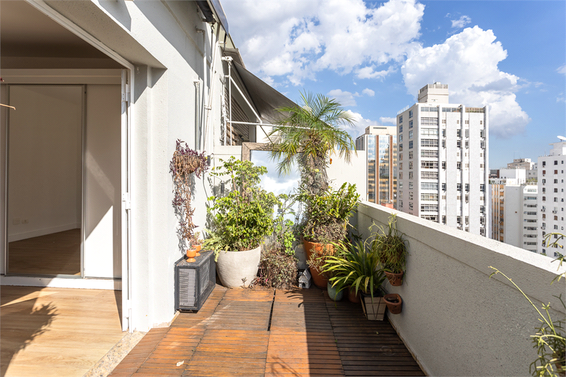 Foto REO1114858